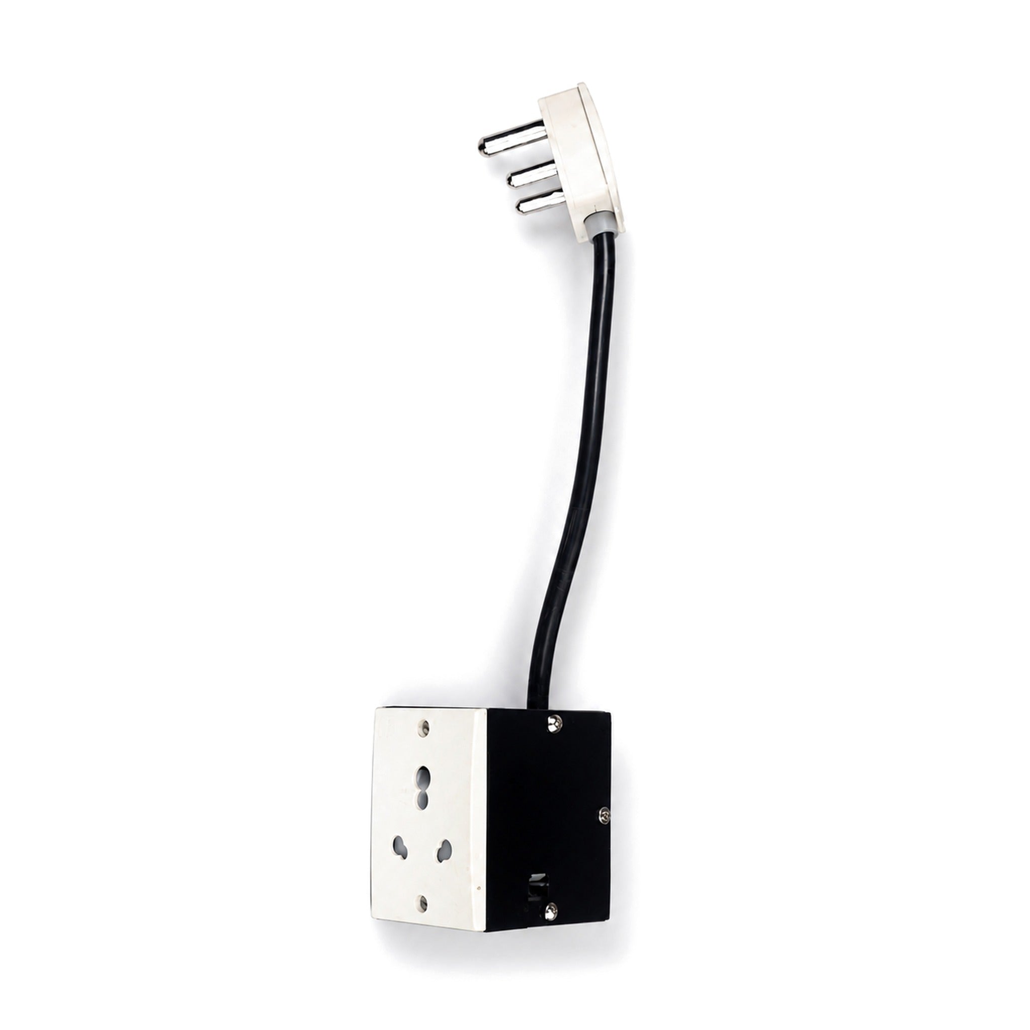 Systellar SMU Converter Power Saver accessory with 15A mains plug and inverter socket